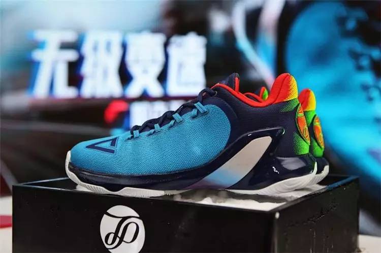  球鞋科技升级，助力球员突破极限