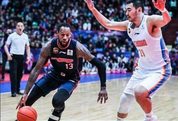  录像回放改判关键，毫厘之间决定胜负