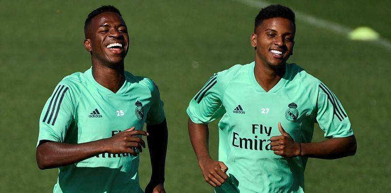  巴西新星维尼修斯闪耀欧冠赛场斩获最佳球员