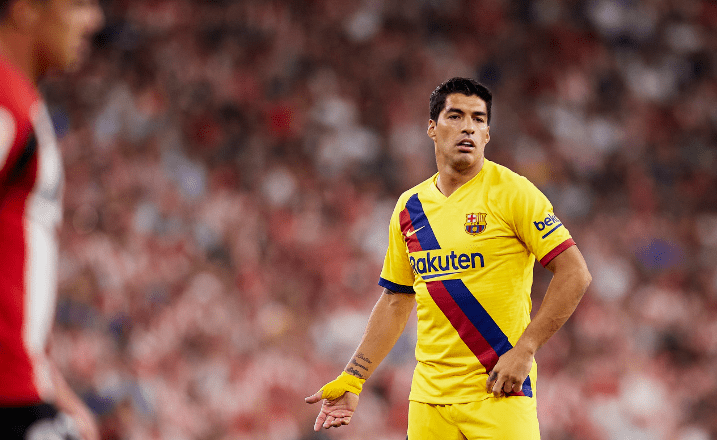  乌拉圭锋霸苏亚雷斯独中三元助球队大胜对手