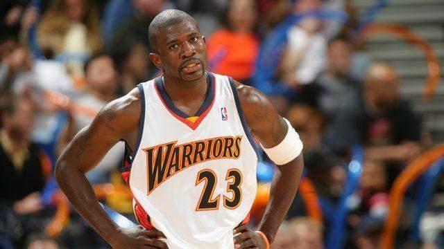  全明星周末欢乐多，技巧挑战展现球星风采